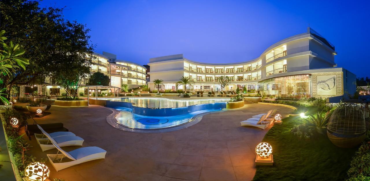 Park Regis Goa Hotel Arpora Exterior photo